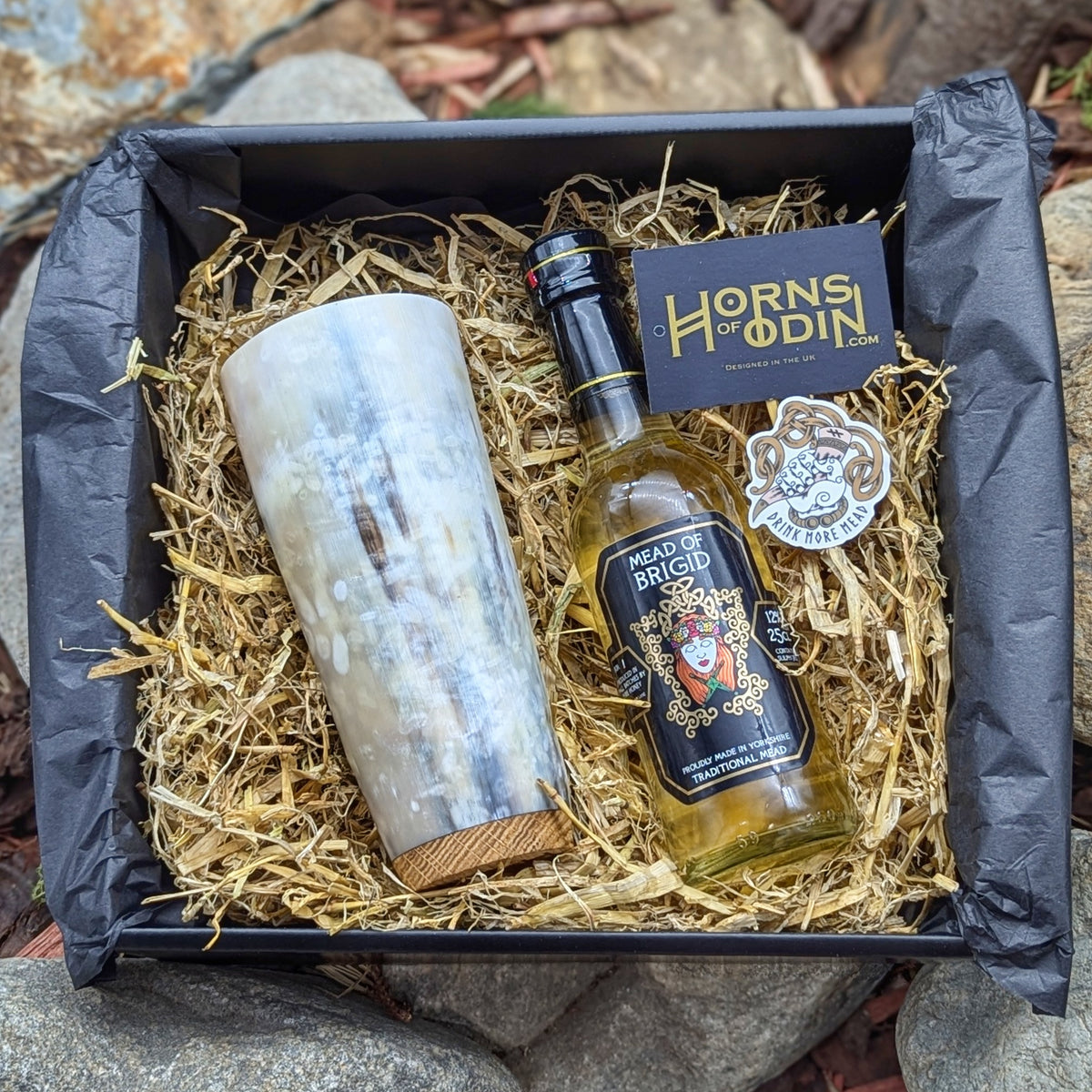 Horn Mug and Mead Gift Set