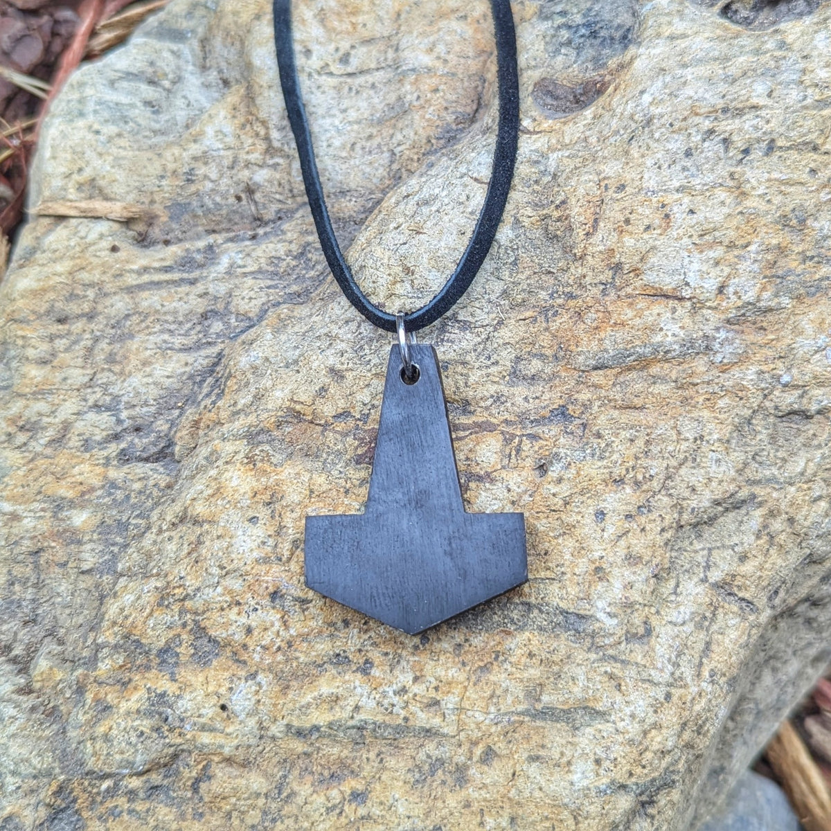 Buffalo Horn Mjölnir pendant