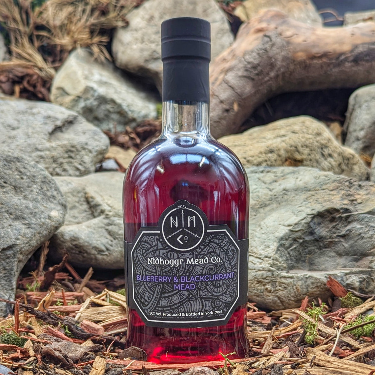 Nidhoggr Blueberry and Blackberry Mead (70cl)